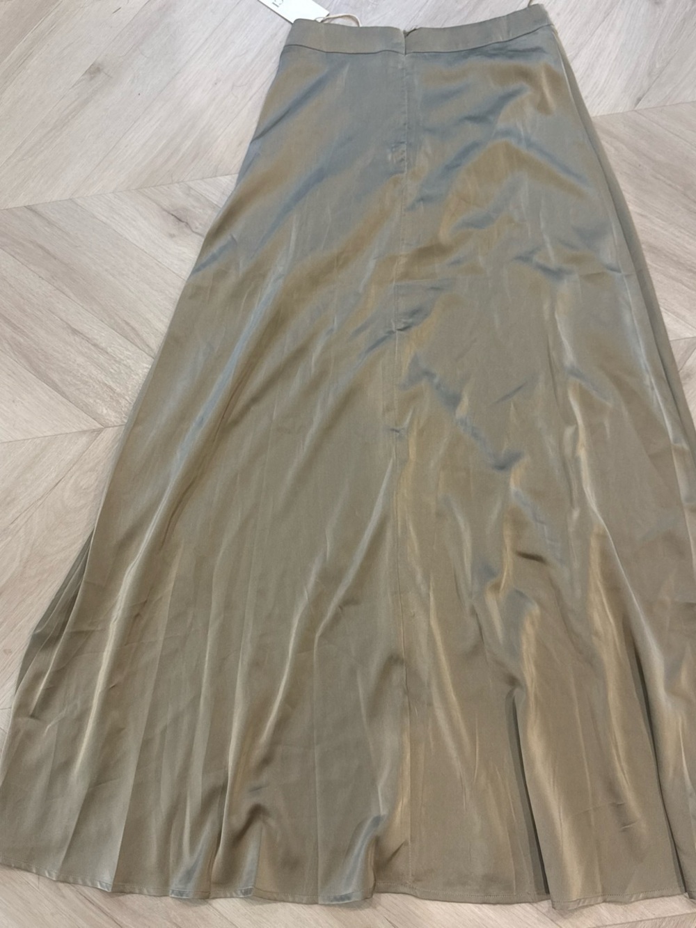 VICI golden Satin A-Line Maxi Skirt - Picture 4 of 4